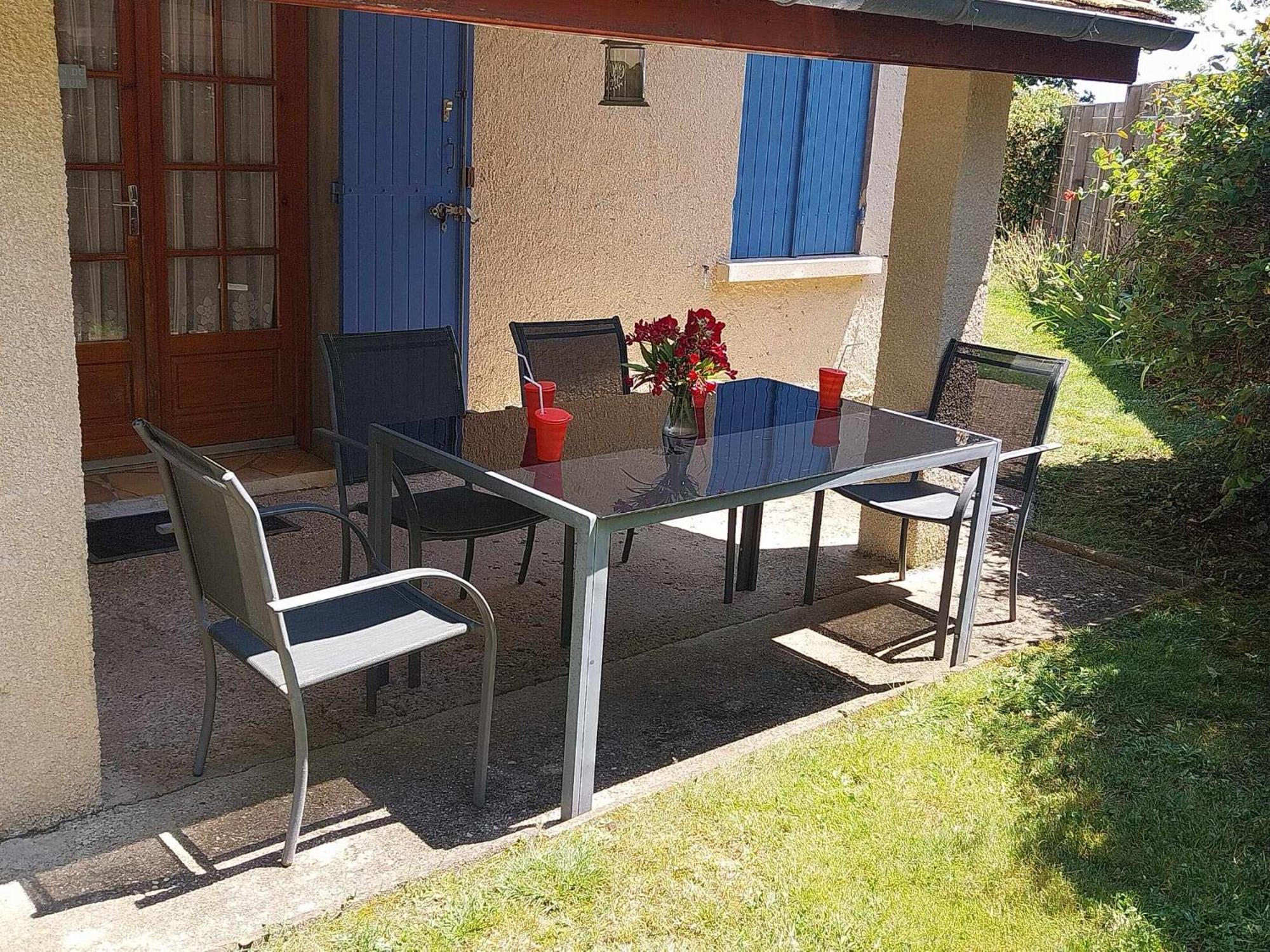 Les Bernus Bed & Breakfast Monfaucon  Екстериор снимка