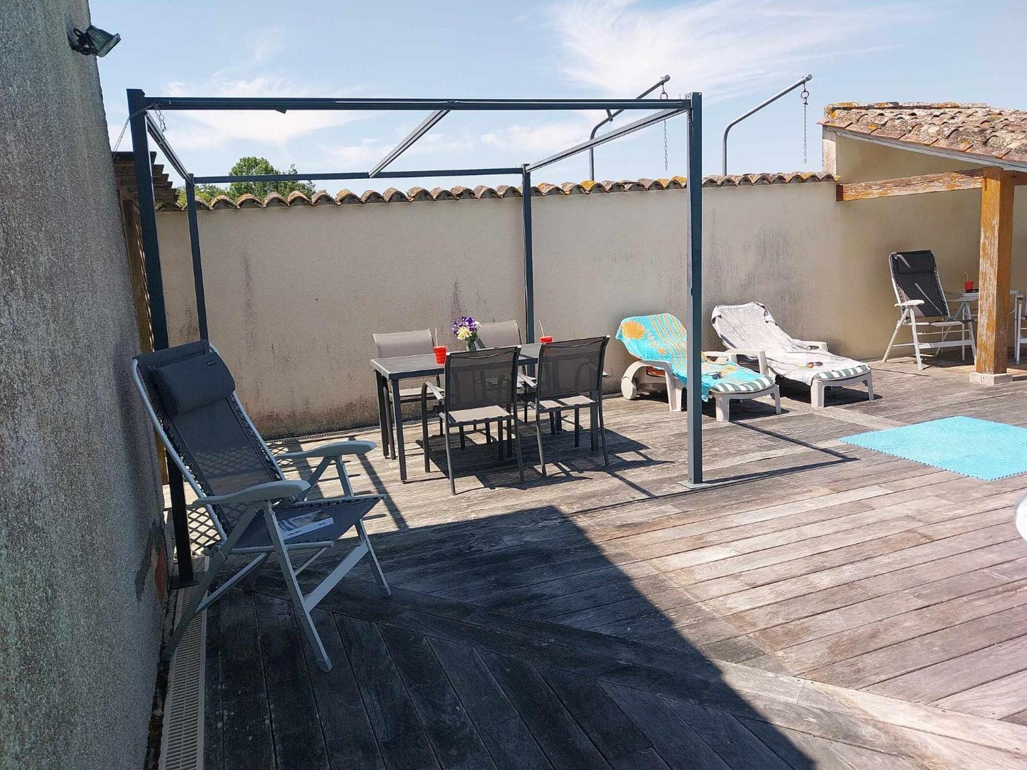 Les Bernus Bed & Breakfast Monfaucon  Екстериор снимка